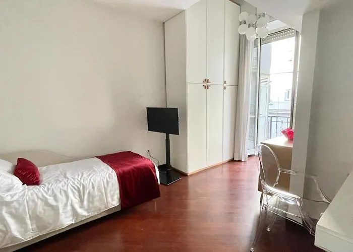Apartamento Partenope 143 *