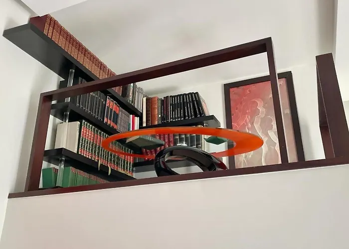 Partenope 143 * Nápoles