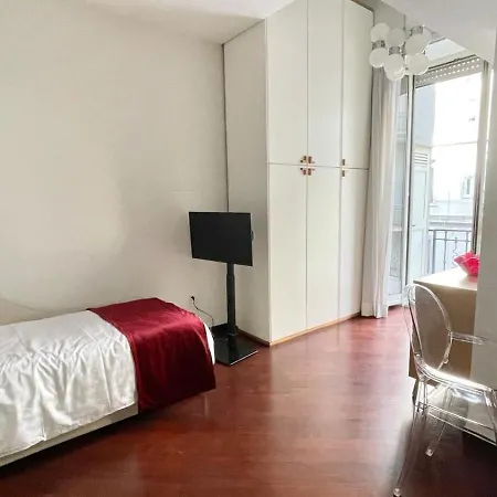 Apartman Partenope 143 *